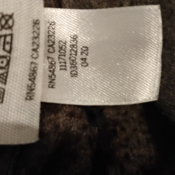 Pink Victoria's Secret dye look hoodie. Size small. Super soft and comfy. - Picture 9 of 9